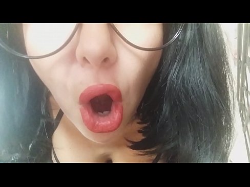 ❤️ ທີ່​ຮັກ, ແມ່​ລ້ຽງ​ຂອງ​ທ່ານ​ຈະ​ບໍ່​ໃຫ້​ທ່ານ​ໄປ​ໂຮງ​ຮຽນ​ມື້​ນີ້ ... ຂ້າ​ພະ​ເຈົ້າ​ຕ້ອງ​ການ​ທ່ານ​ຫຼາຍ​ເກີນ​ໄປ ... ❤ ວິດີໂອທາງຮູທະວານ ຢູ່ພວກເຮົາ